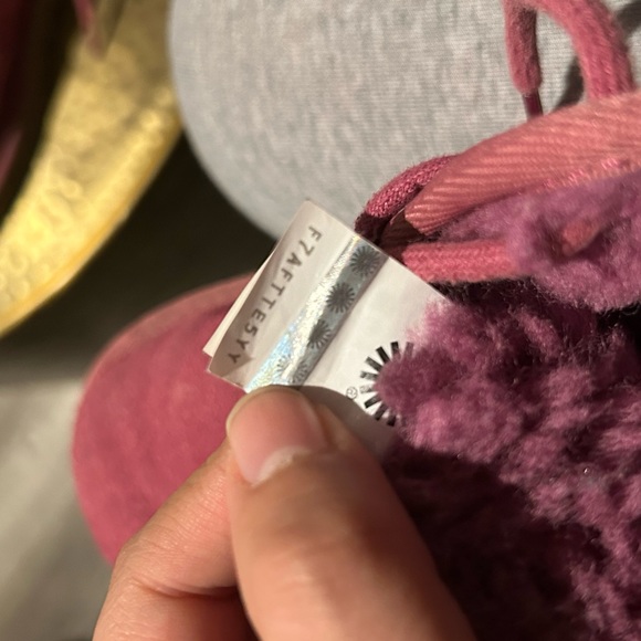 Pink Uggs - Picture 5 of 5